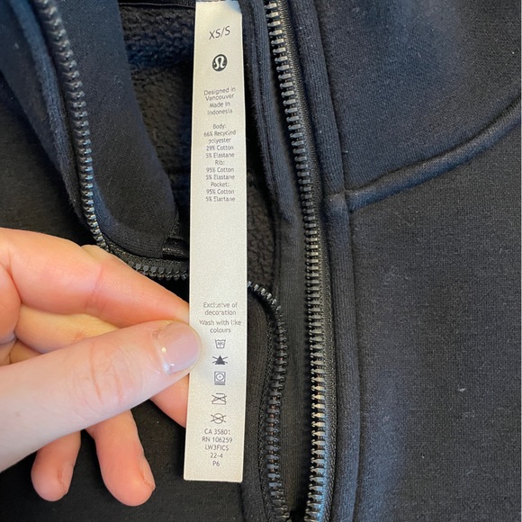 Lulu Lemon Half Zip thick fleece - Picture 3 of 3